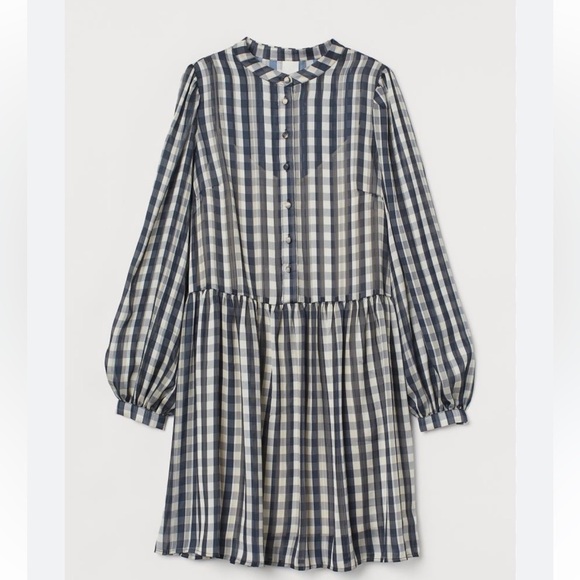 H&M Dresses & Skirts - H&M dress long sleeve wide cut modest button chiffon checked size S oversized﻿﻿﻿